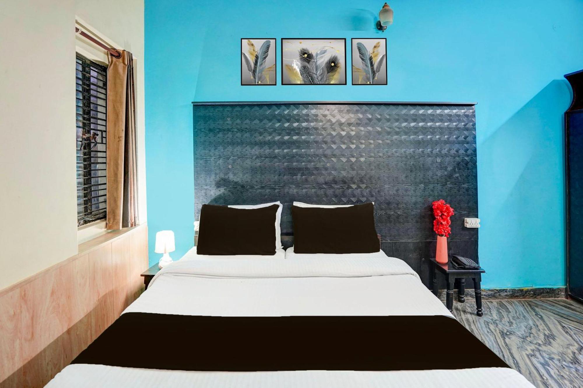 Super Collection O Mathura Near Railway Station Exterior foto